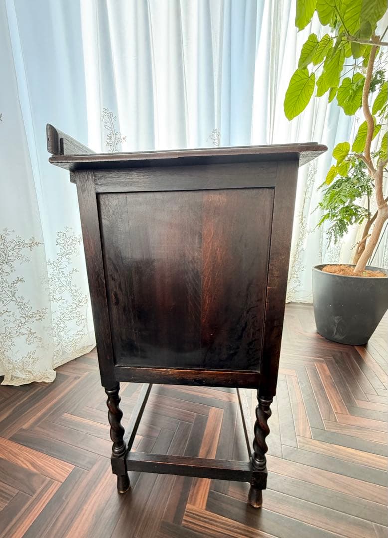 イギリス アンティーク オーク サイドボード ジャコビアンリバイバル