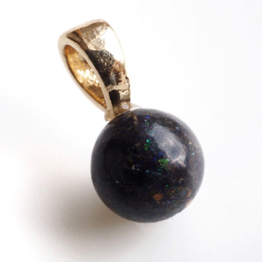 【ほぅ】オリーブキャッツアイの枠留めネックレストップ