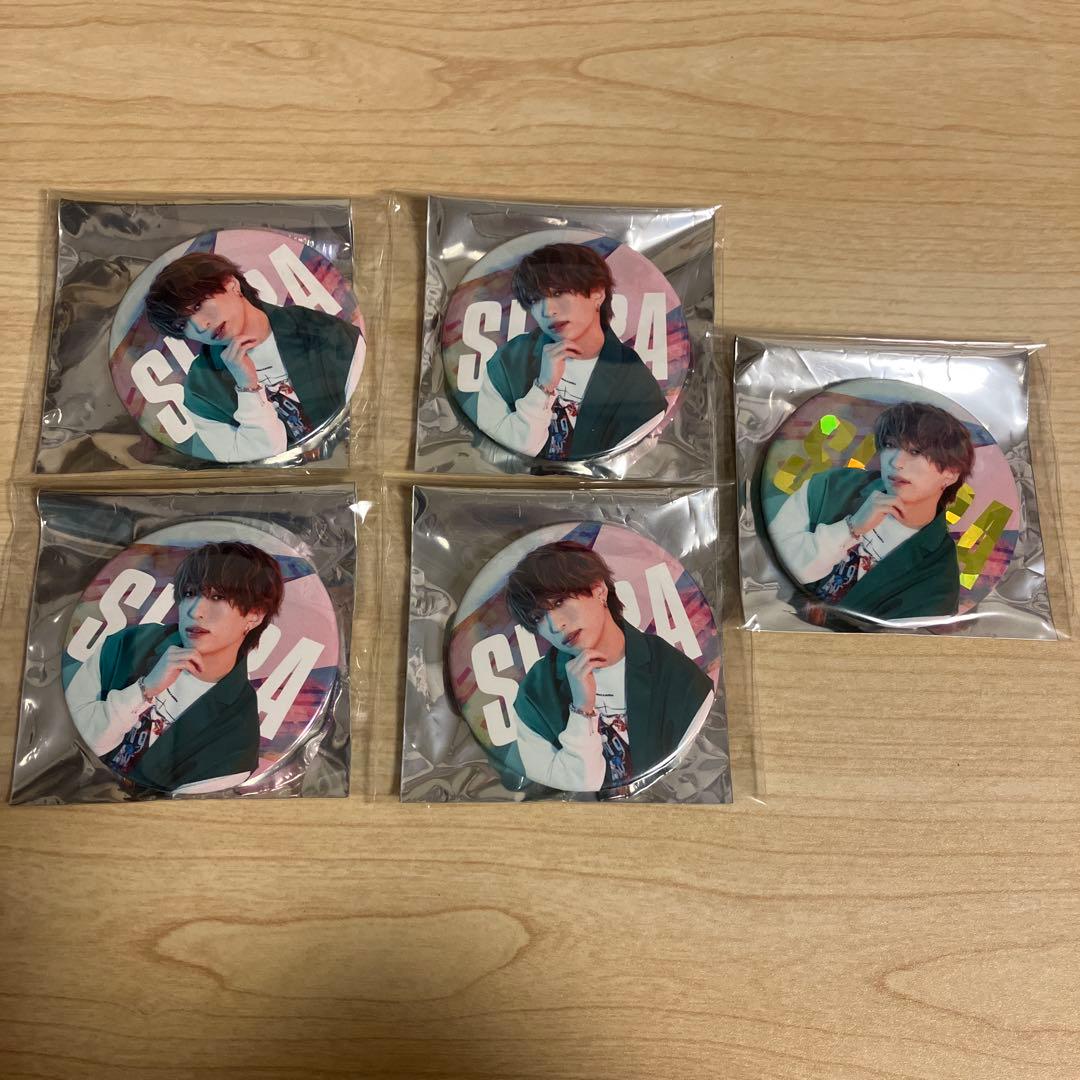 センラ GOSSIP 缶バッジ 実写 - メルカリ