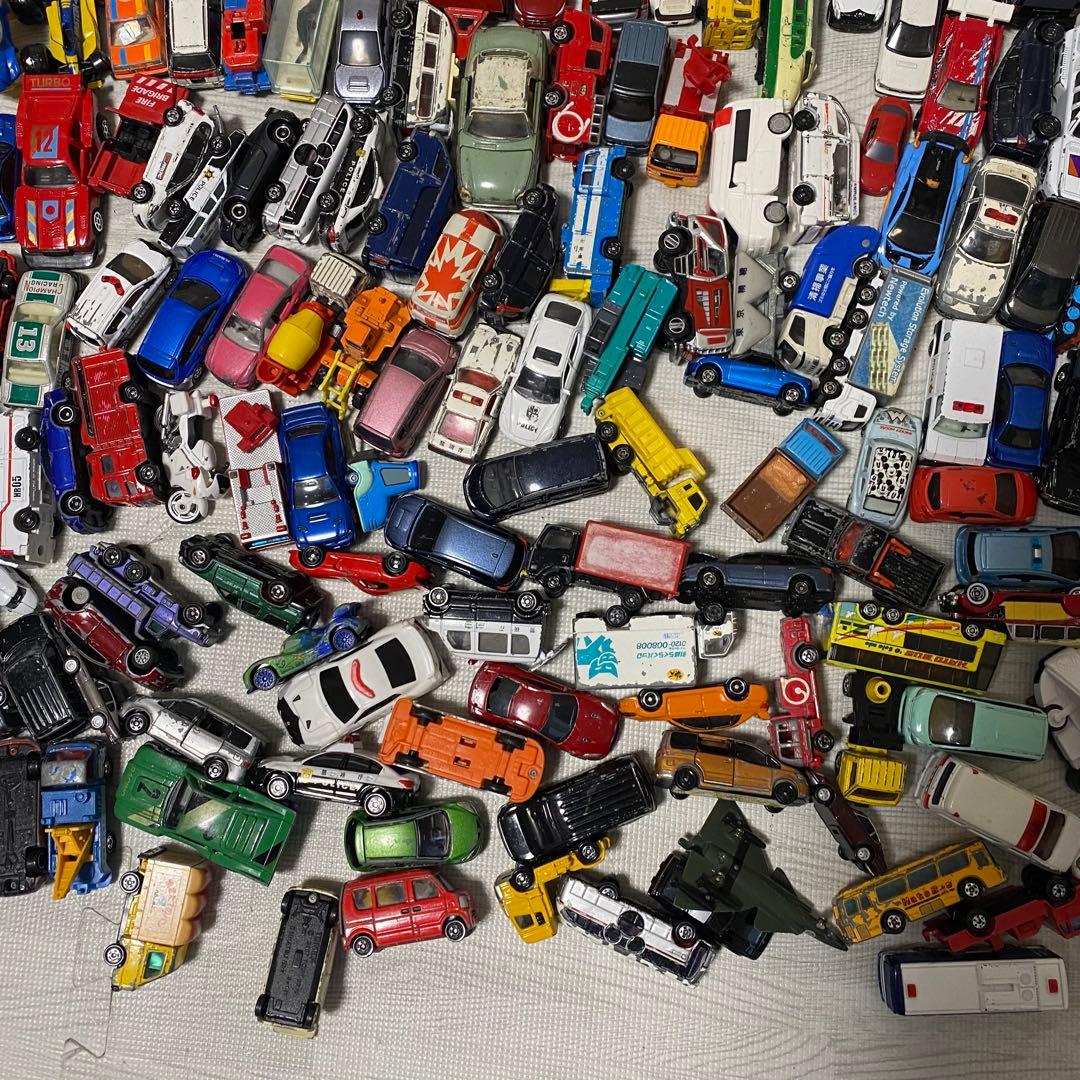 トミカ ミニカー 働く車 スポーツカー キャラクターカー 約120台 まとめ売り