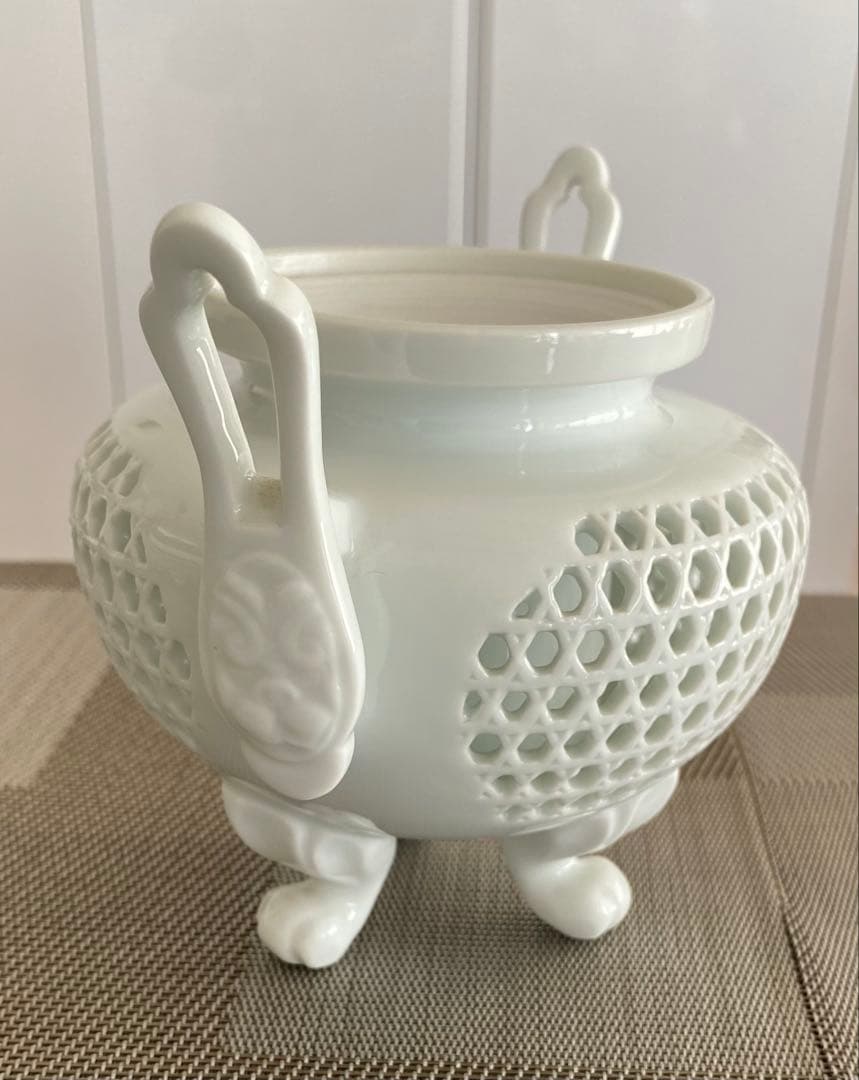 有田焼 杉原一壺 白磁 透かし彫 香炉 三つ足 獅子 2025年最新】杉原