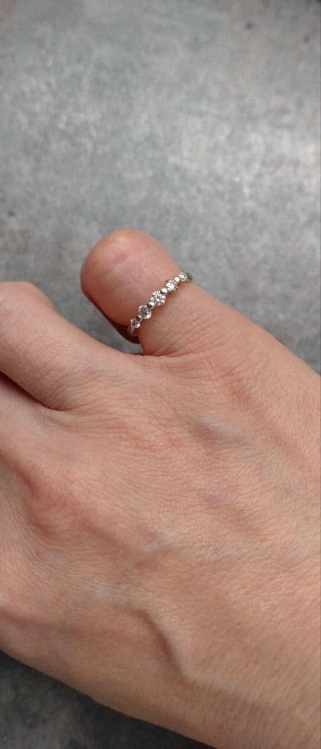 PT900ダイヤモンドピンキーリング