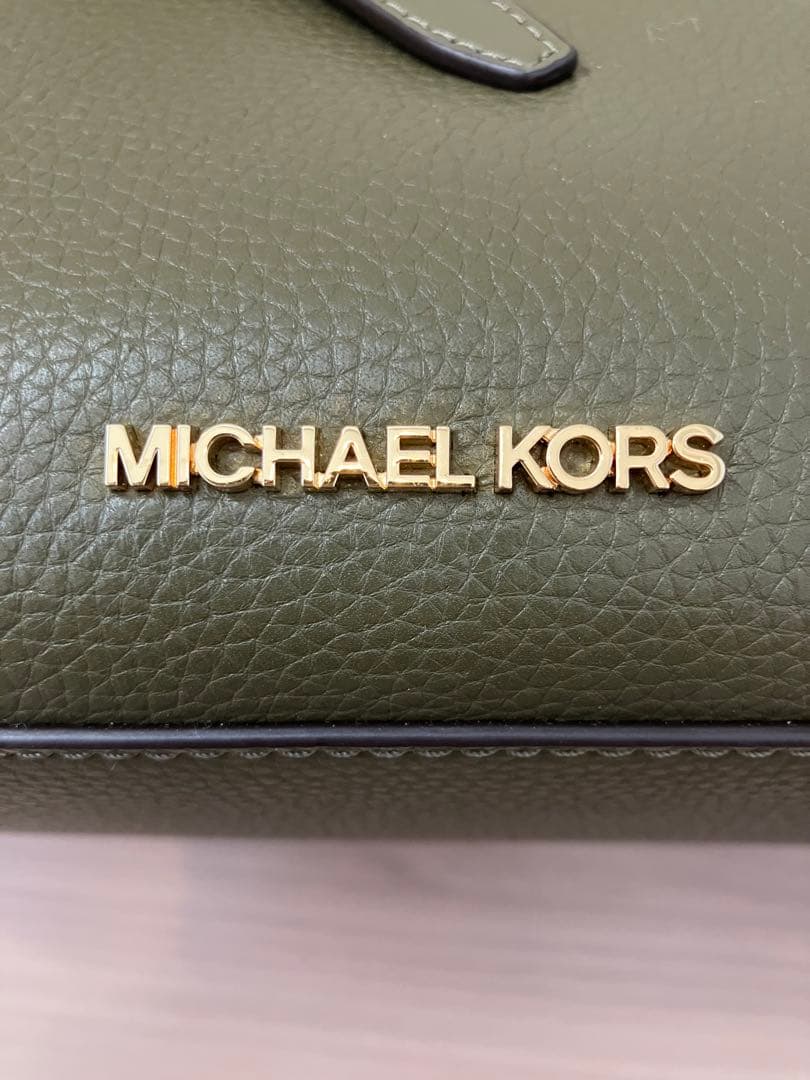 (あゆ)美品マイケルコース　EMILIA SM サッチェルショルダーバッグ