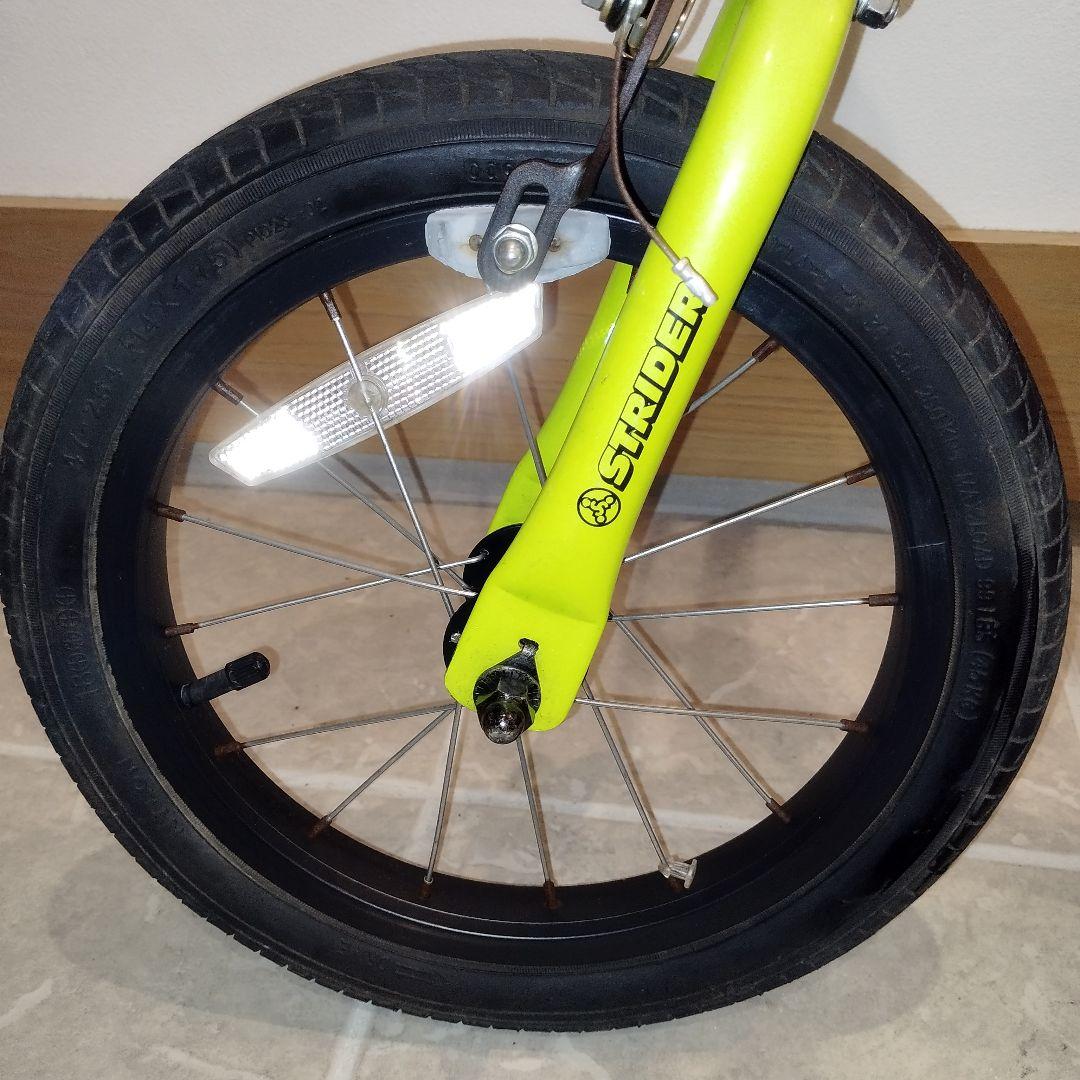 STRIDER ストライダー 14x ライムイエロー スタンド付