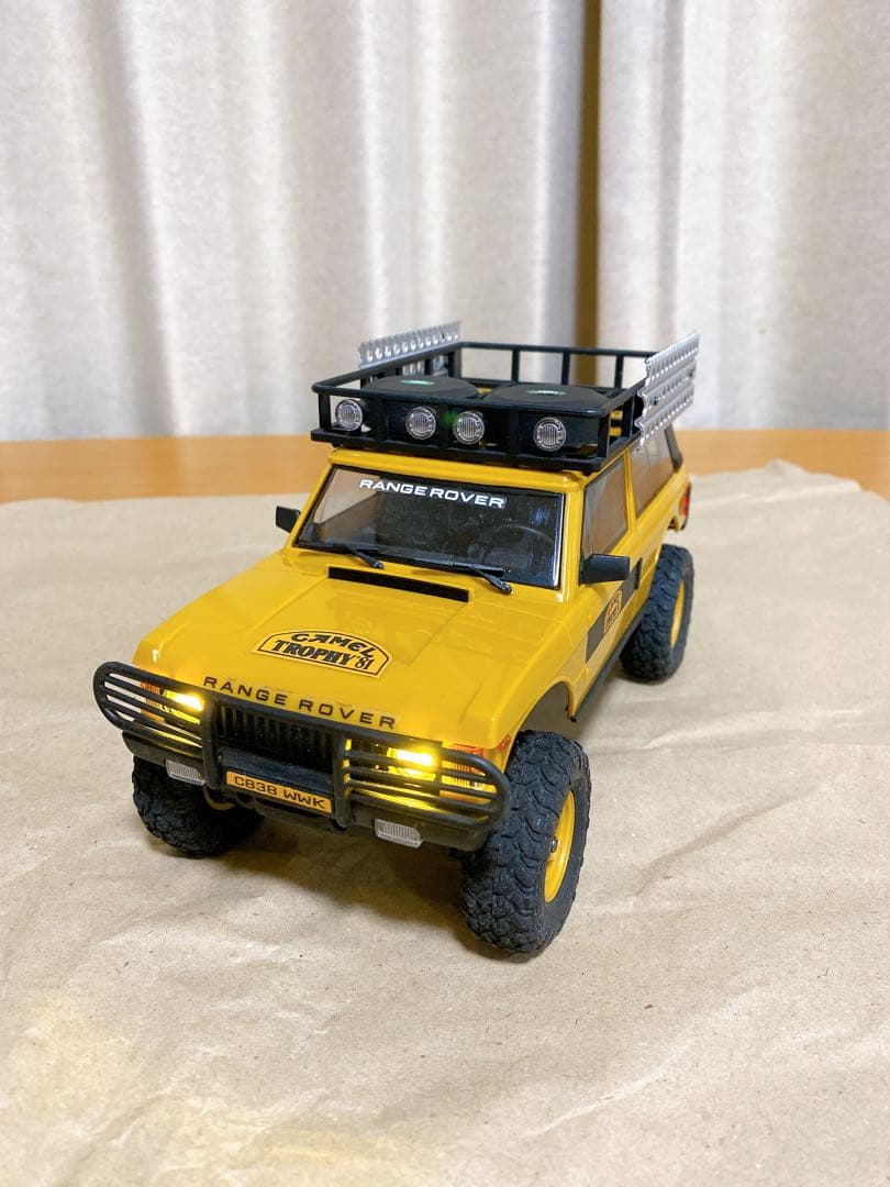 FMS ラジコン　レンジローバー 1/24 ランドローバー fcx24m