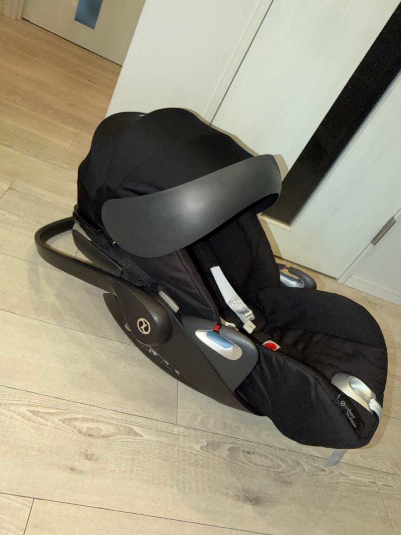 Cybex Cloud Z ブラック チャイルドシート