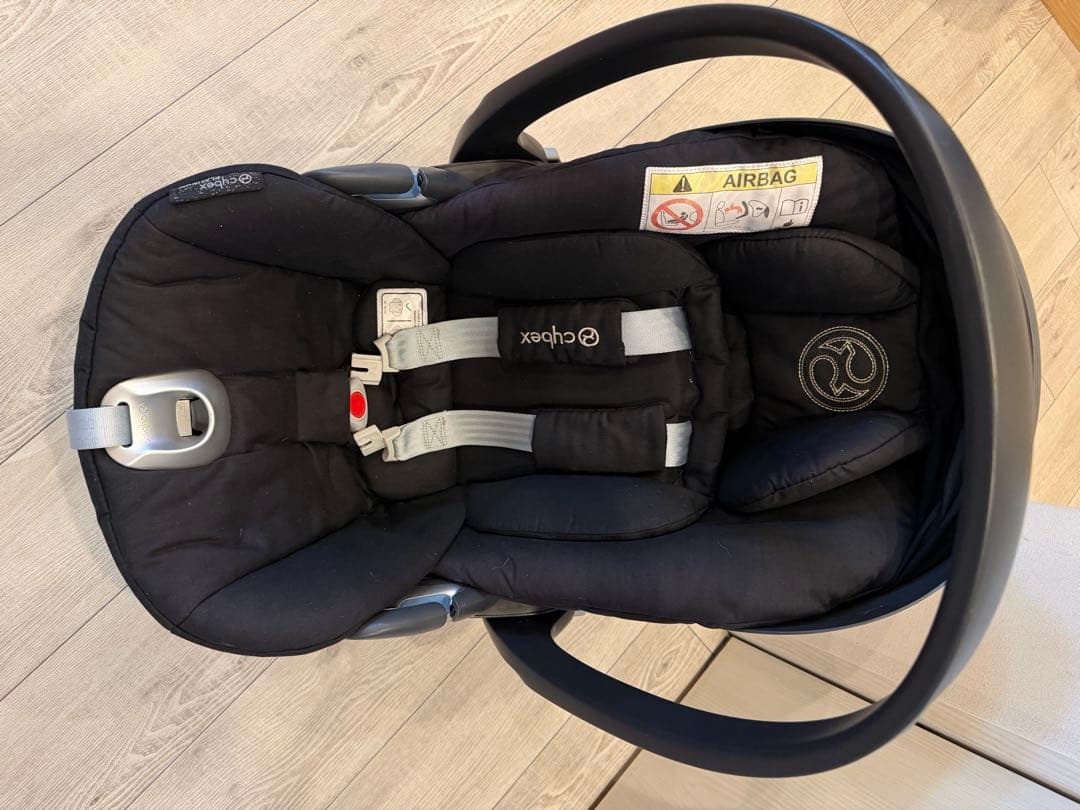 Cybex Cloud Z ブラック チャイルドシート