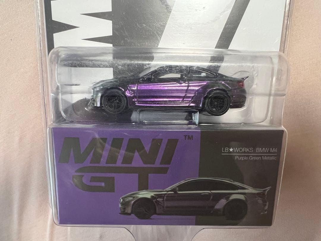 MINI GT LB★WORKS BMW M4 purple llic
