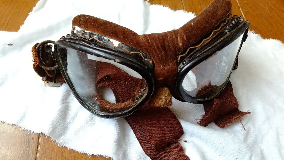 旧日本海軍・陸軍・航空隊・記名入り飛行眼鏡の通販はau PAY