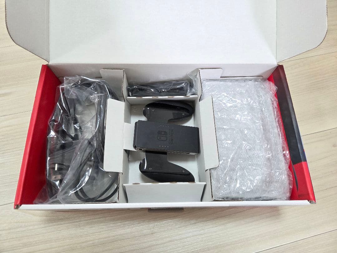 【完品】Nintendo Switch 本体 箱あり プロコン、連射ホリパッド