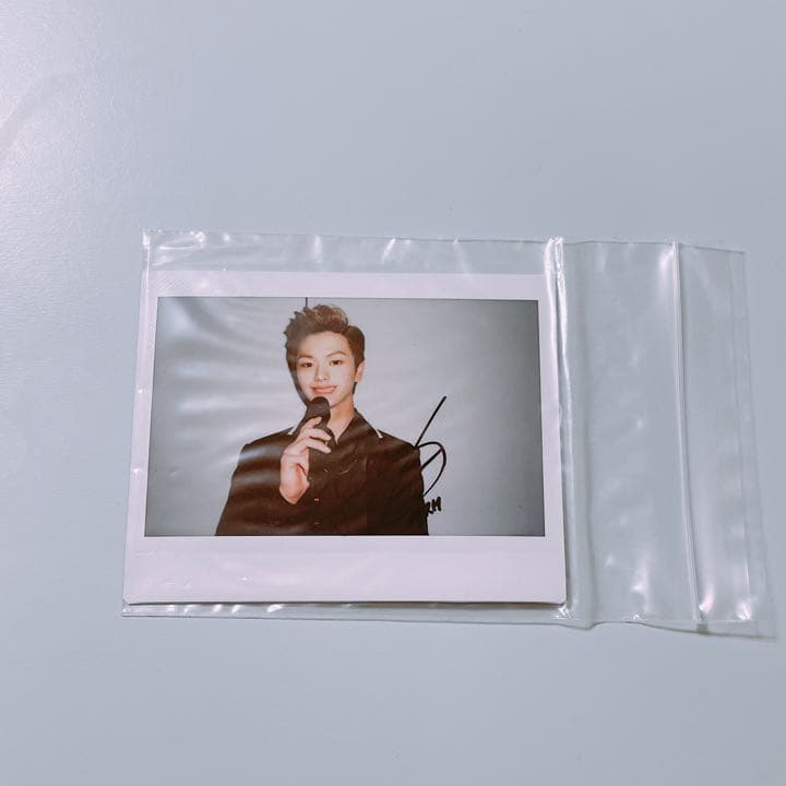 Amazon.co.jp: BTOB ソンジェ チェキ 直筆サイン トレカ : おもちゃ