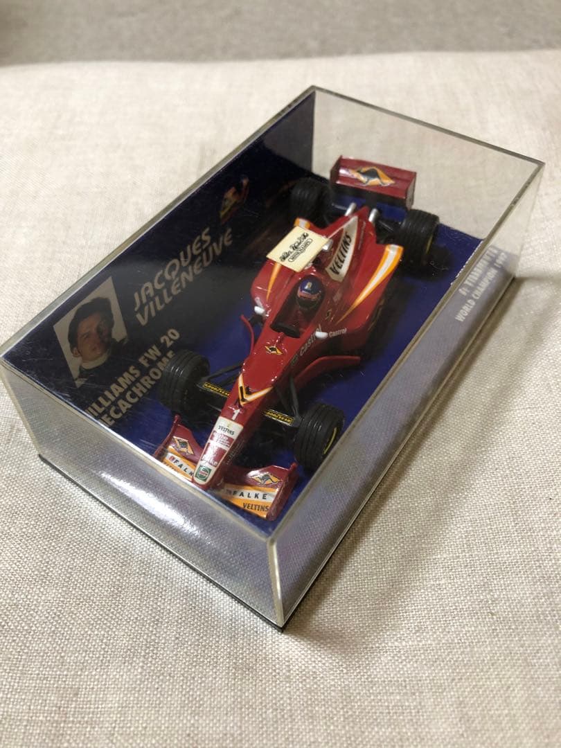 MINICHAMPS  1/43 ジャック・ヴィルヌーヴ 1998