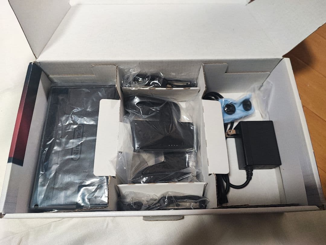 NintendoSwitch 本体&周辺機器 ブラック×グレー