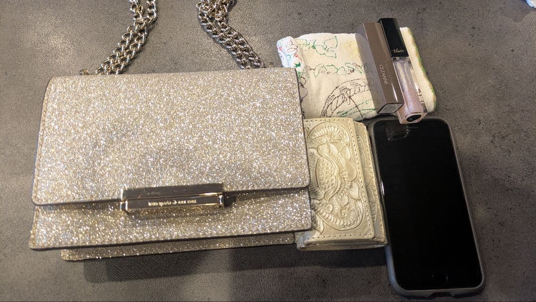 kate spade シルバー ラメ バッグ