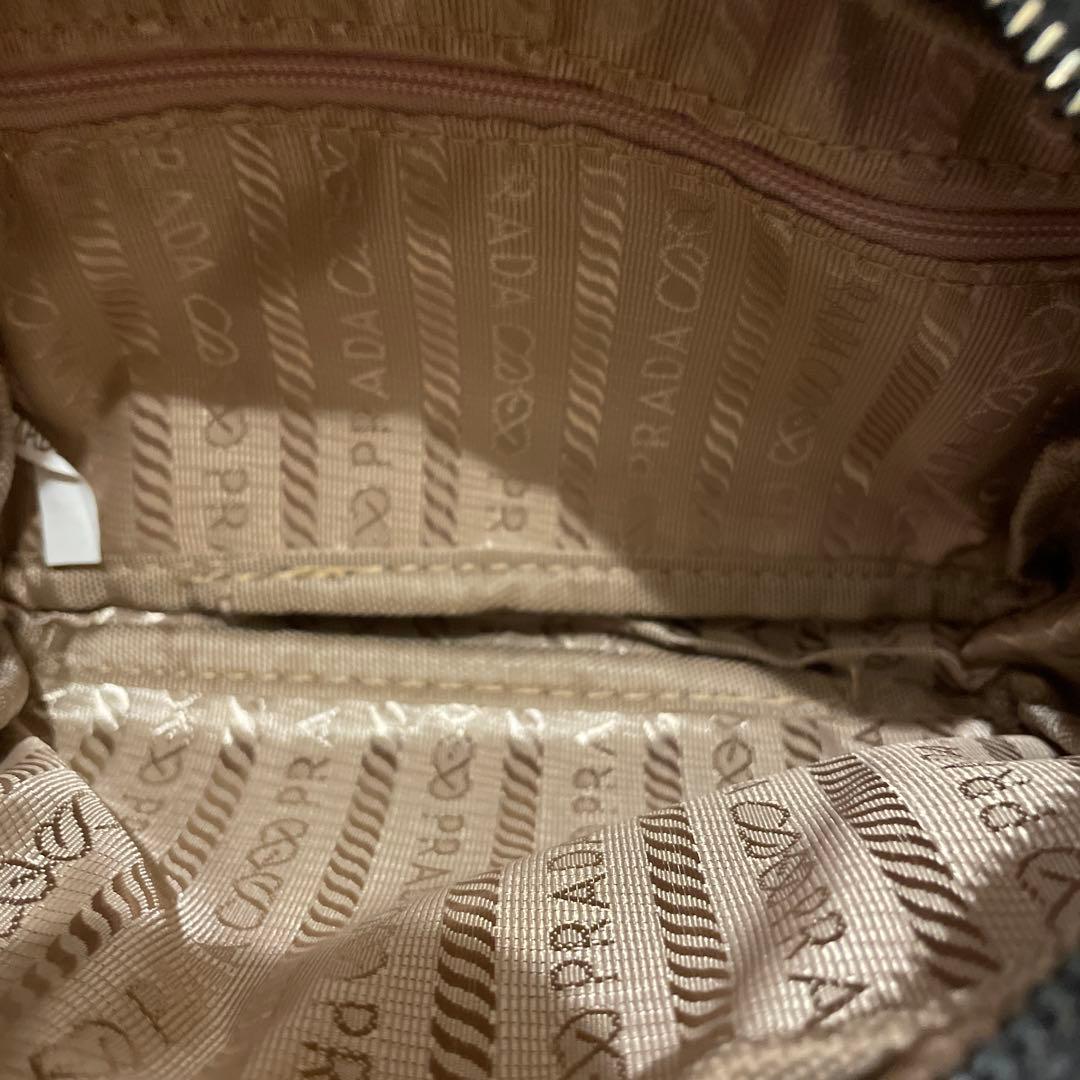 PRADA チェーンショルダーバッグ ノベルティ