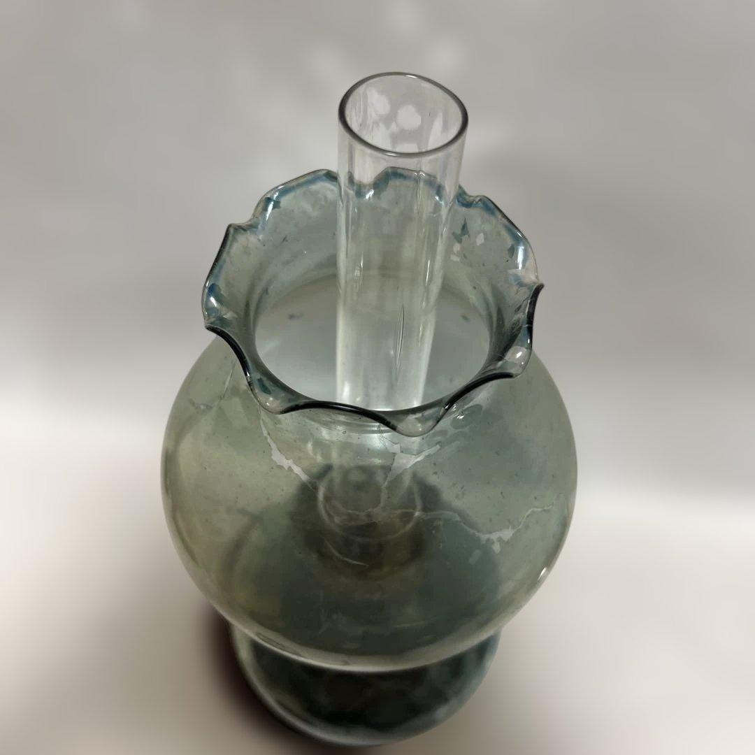 明治時代から100年以上経過しておりアンティーク希少レトロオイルランプ台