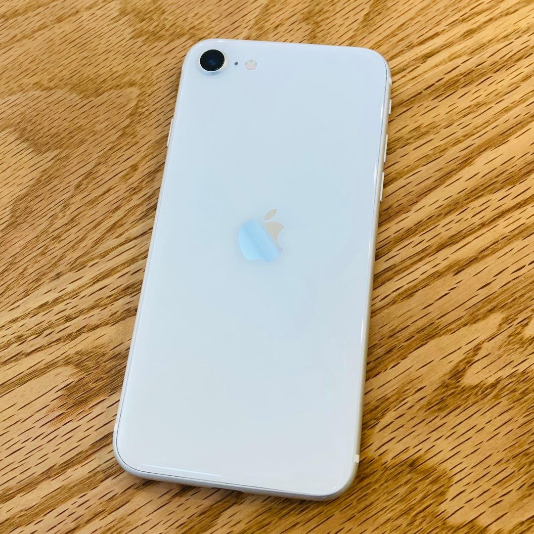 iPhone SE 第2世代 64GB ホワイト SE2 ジャンク カメラ不良