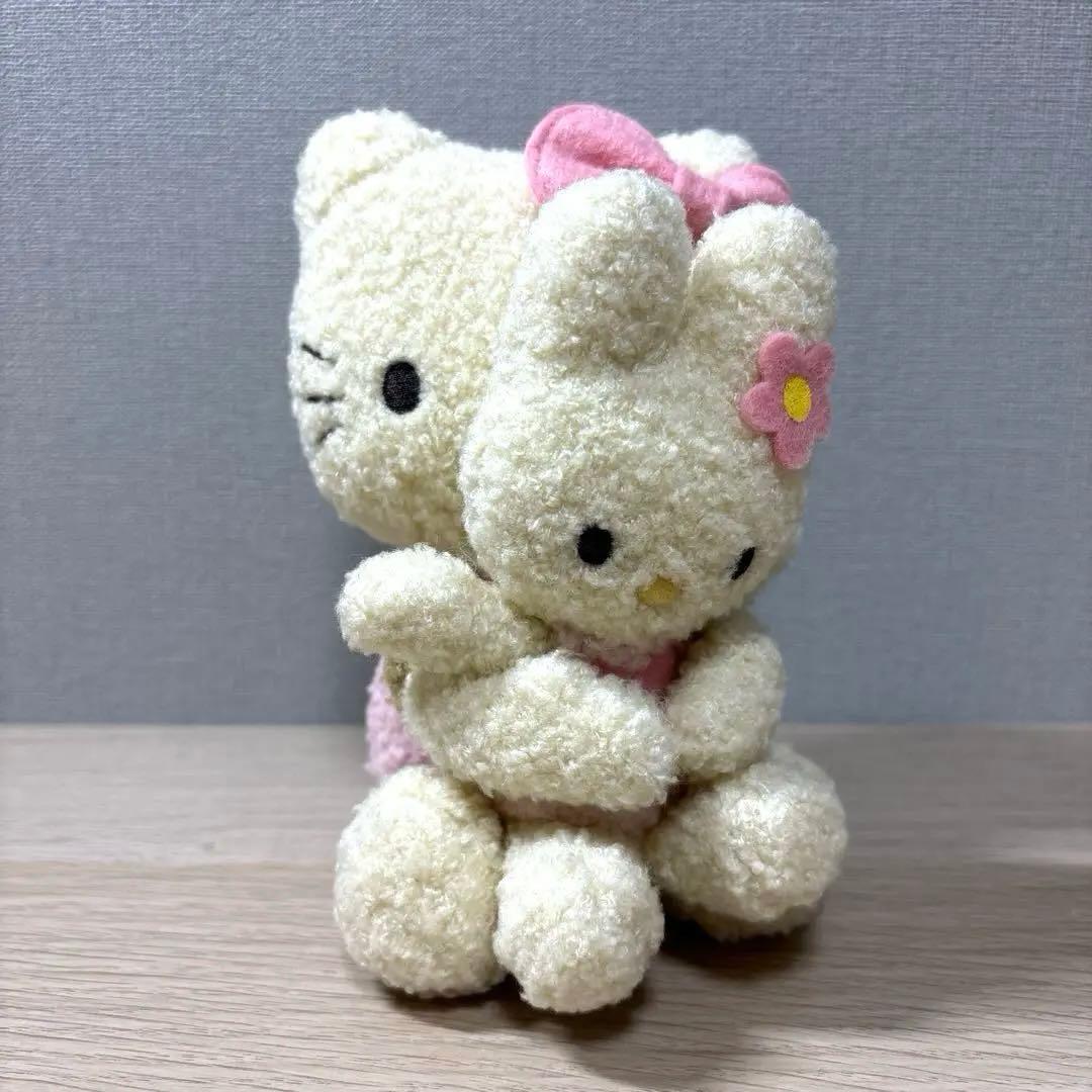 激レア　ハローキティ　vivitix限定　うさぎ　抱っこ　抱きぬいぐるみ
