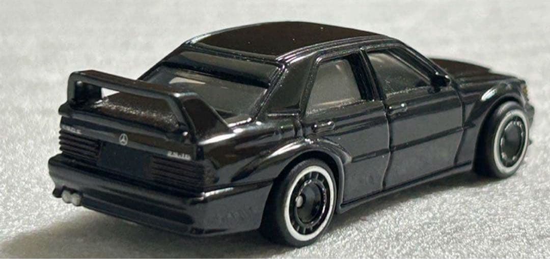 ホットウィール メルセデス ベンツ 190E 2台セット