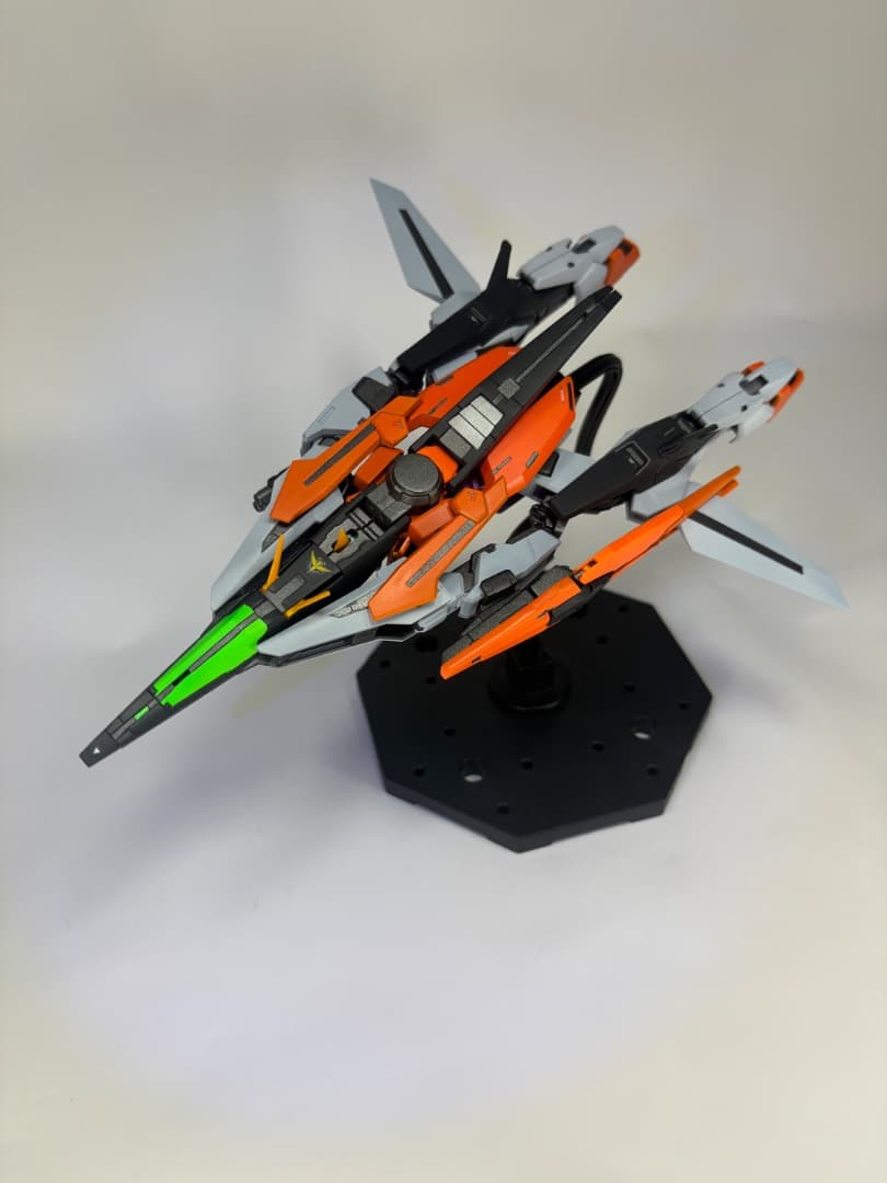 全塗装完成品】HG 1/144 メタルロボット魂風 ガンダムキュリオス背景