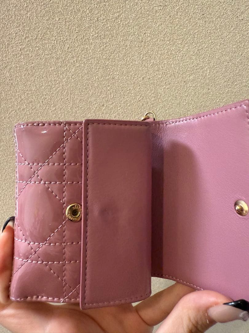 最終値下げ Dior ロータスウォレット カナージュ パテントカーフスキン