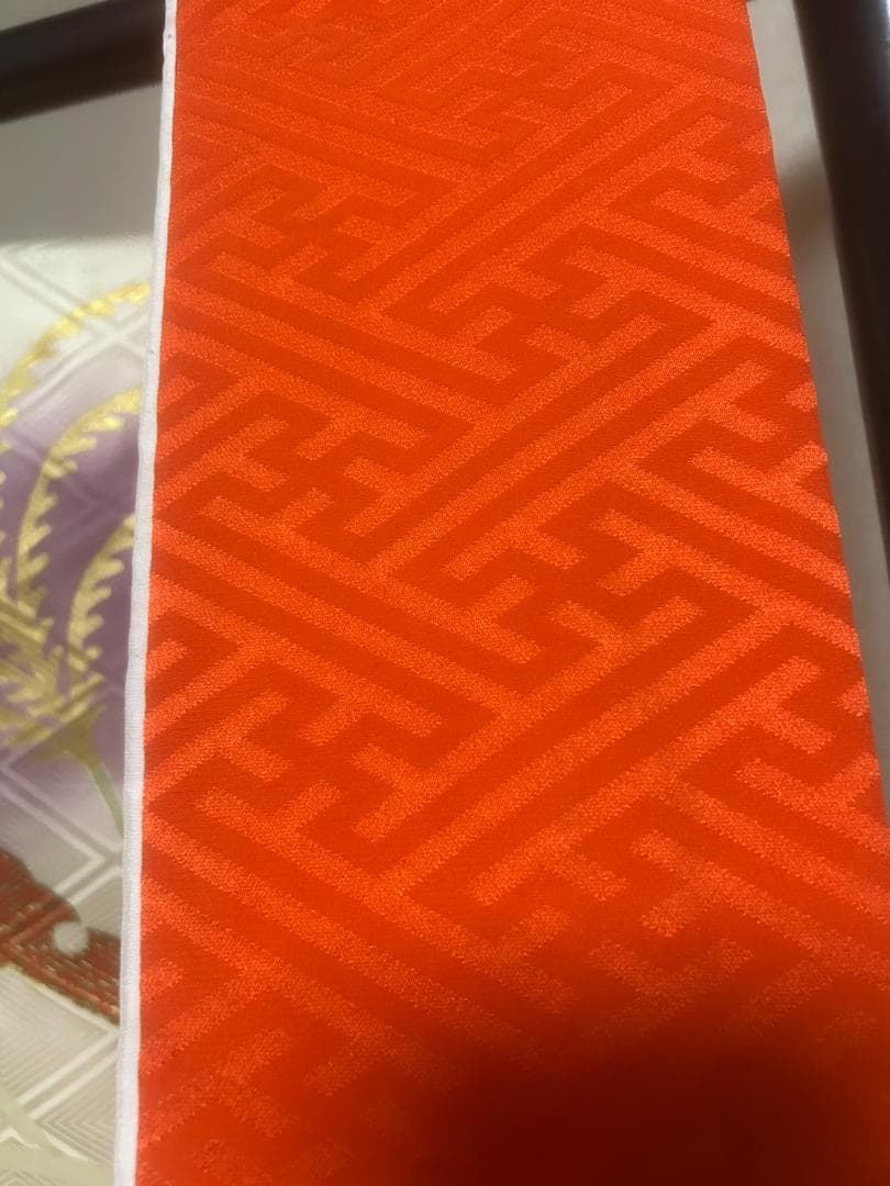 振袖 すすきに赤い蝶の柄 クリーム色 白系