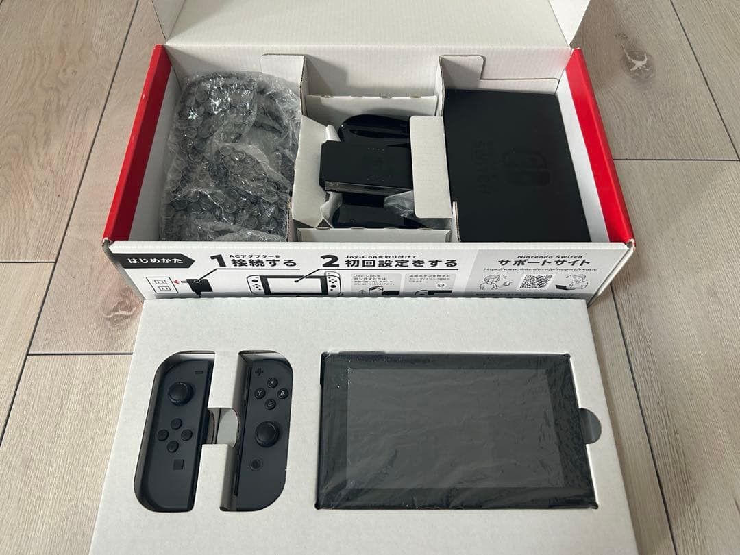 Nintendo Switch 本体 Joy-Con/カバーセット