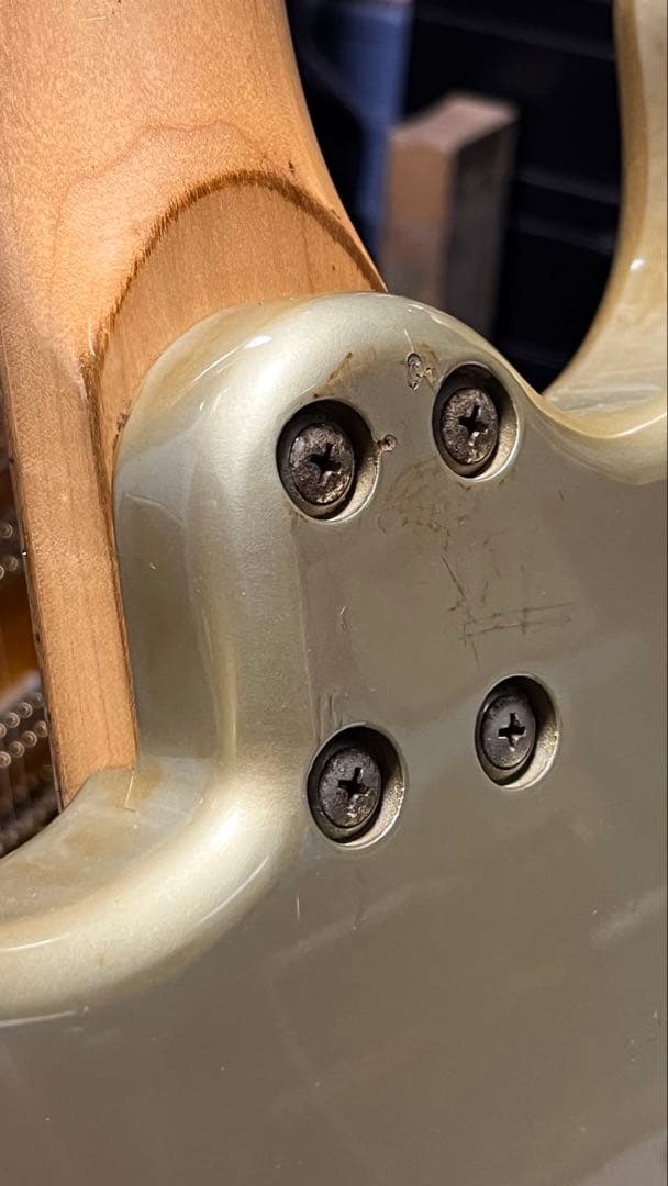 ジャンク！メイビス・ショートスケール・ストラト！加工あり。ハード