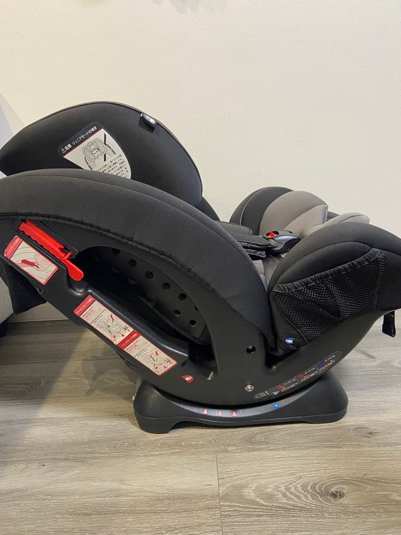 ◆Joie（ジョイー）チャイルドシート◆Valiant（バリアント）