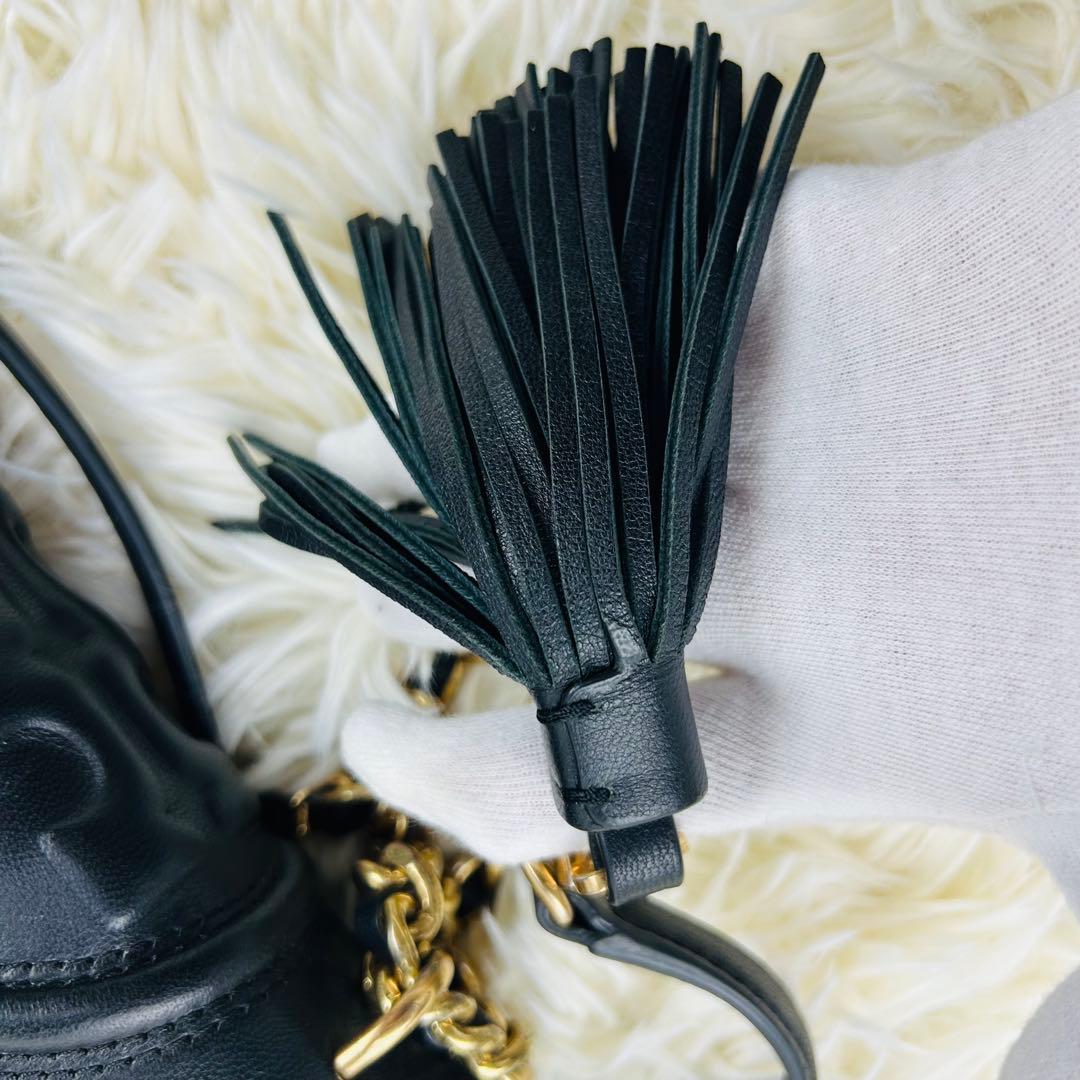 トリーバーチ＊キルティング クロスボディ ゴールドチェーン レザーブラック