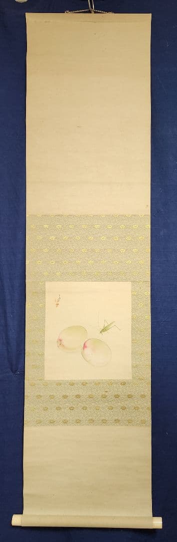 桃に虫図】広田百豊 2609 掛け軸 肉筆 - メルカリ