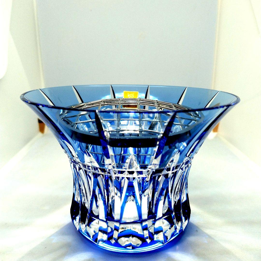 新品未使用カガミクリスタル江戸切子色被せガラスクリスタル花瓶ローズ