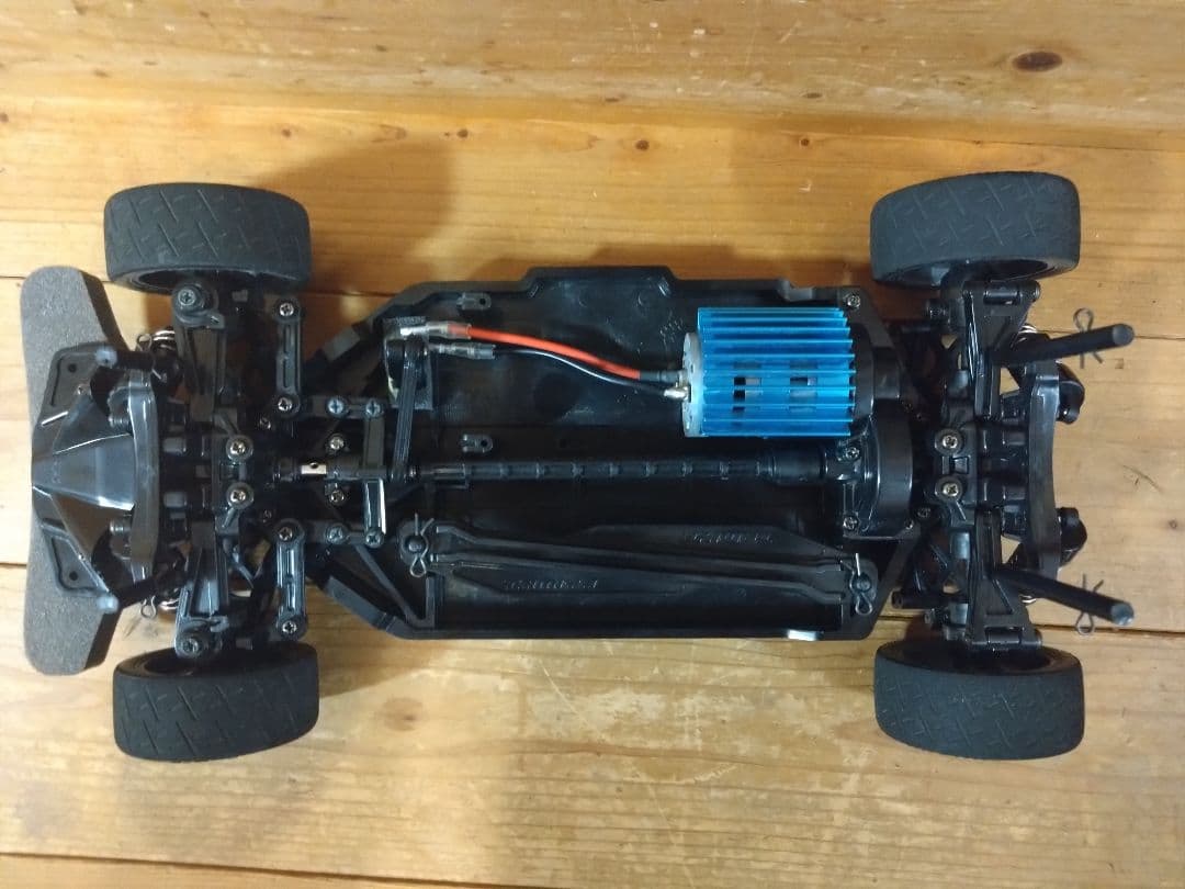 タミヤ R32 GT-R ラジコンカー