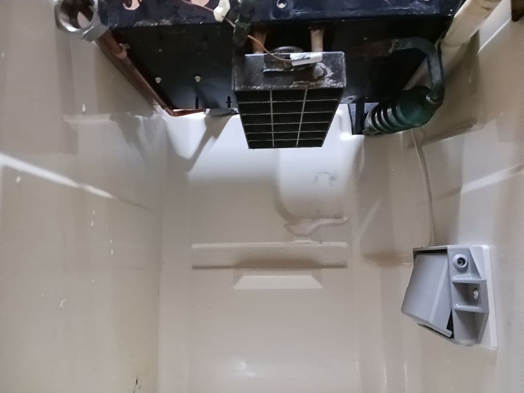 サンヨー　業務用製氷機　SIM-S28A　ホシザキ