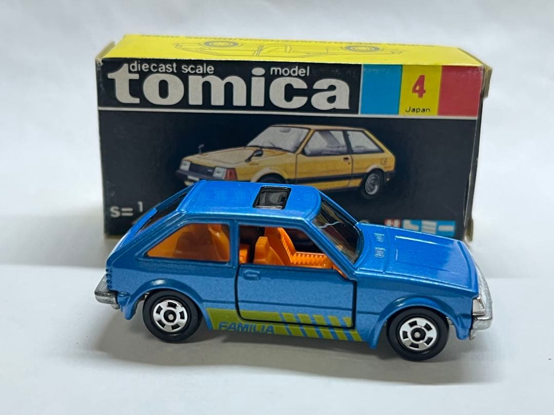 トミカ 黒箱 マツダ ファミリア 「バケーションセット」 日本製 当時物 美品
