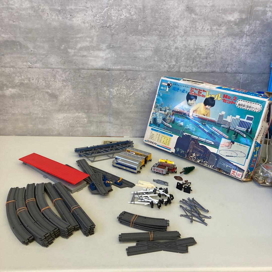 昭和レトロ バンダイ BANDAI 電池で走る ミニミニレール No.2 セット