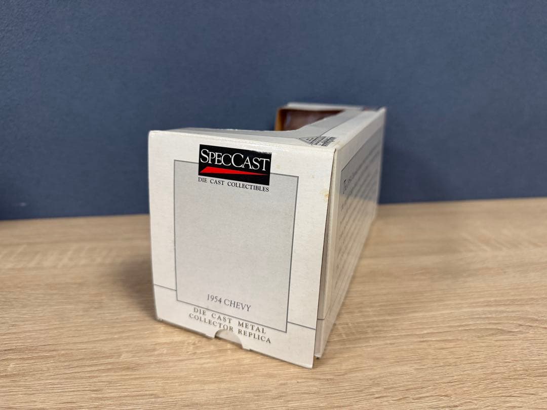 新品　Budweiser バドワイザー　ミニカー　ダイキャスト