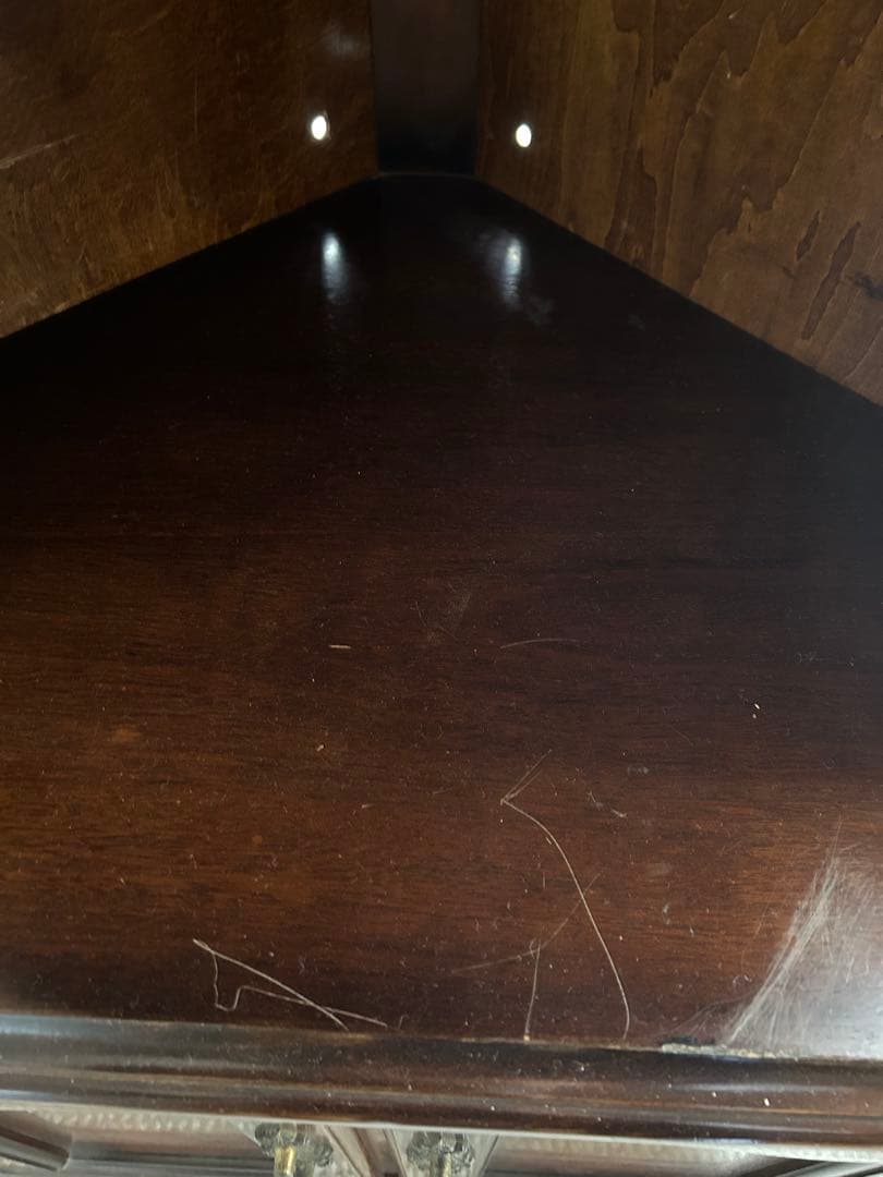 カリモク コロニアル美品 コーナーキャビネット 【残り1週間程度で販売