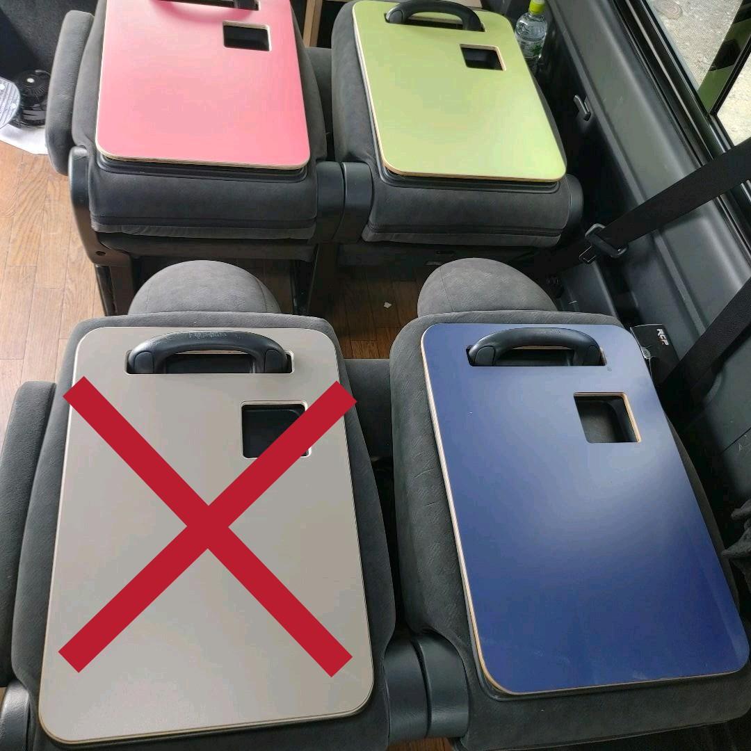 ロシアのラッカー絵画「Охотник」ハンター