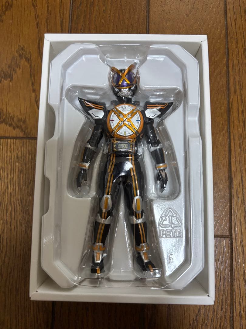 S.H.Figuarts真骨彫製法　仮面ライダーネクストカイザ