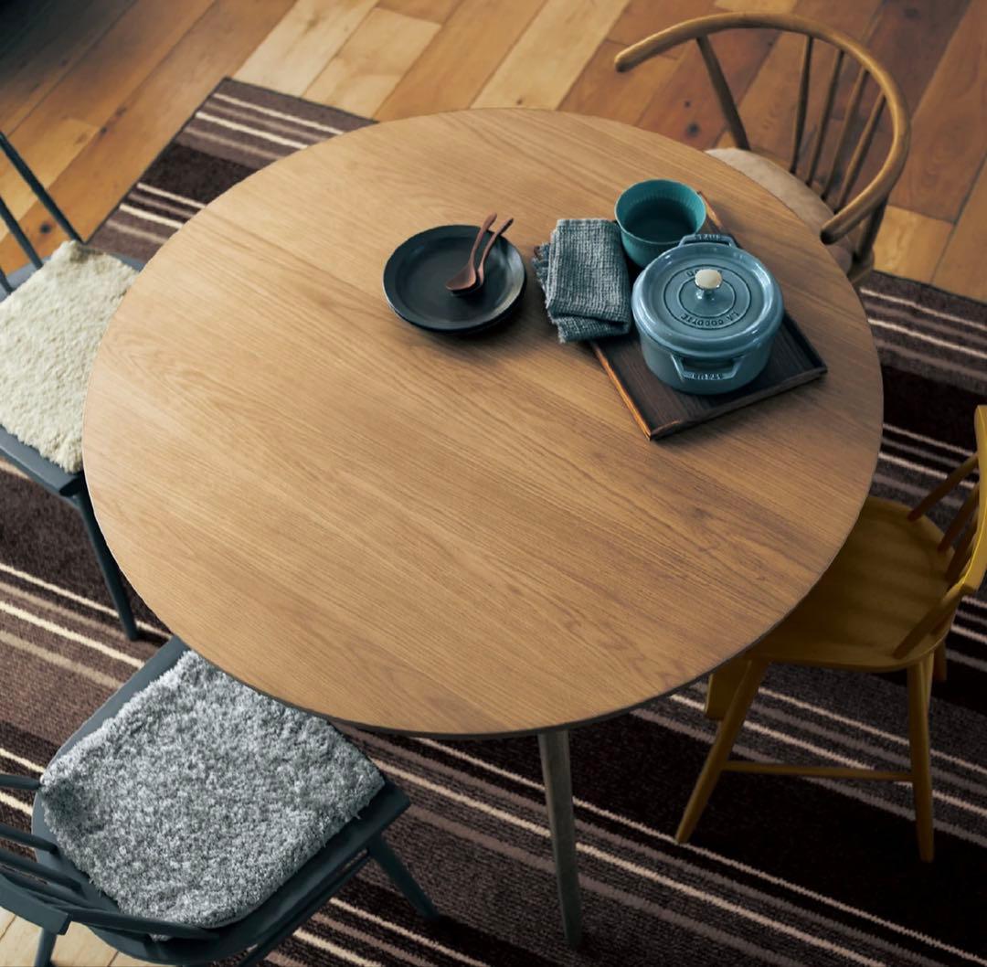 【最終値下げ24日まで】自然と視線が交わる 円形ダイニングテーブル