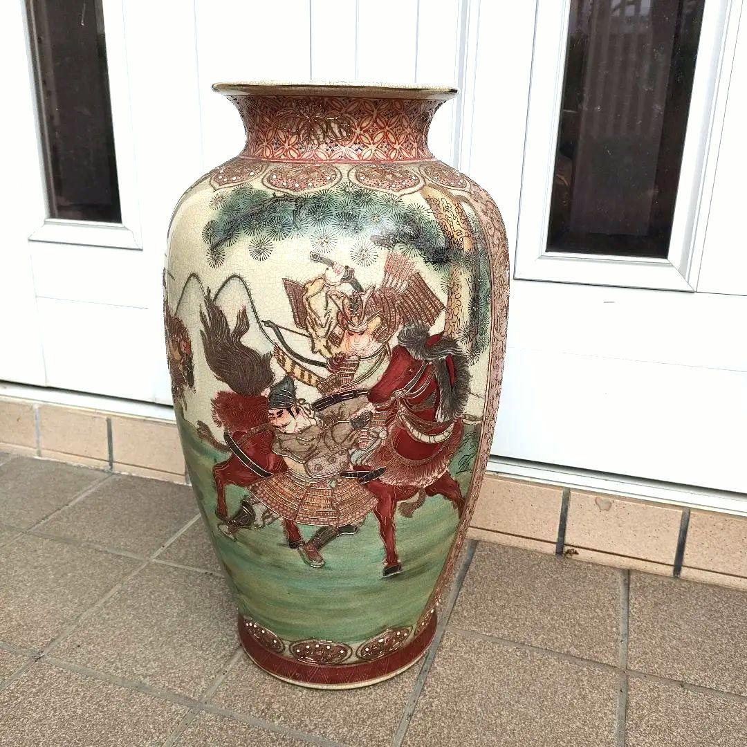 薩摩焼　古薩摩金襴手彩色　戦国武将図柄　大花瓶　古美術 薩摩焼 古薩摩金襴手彩色 戦国武将図柄 大花瓶 古美術 【公式通販】