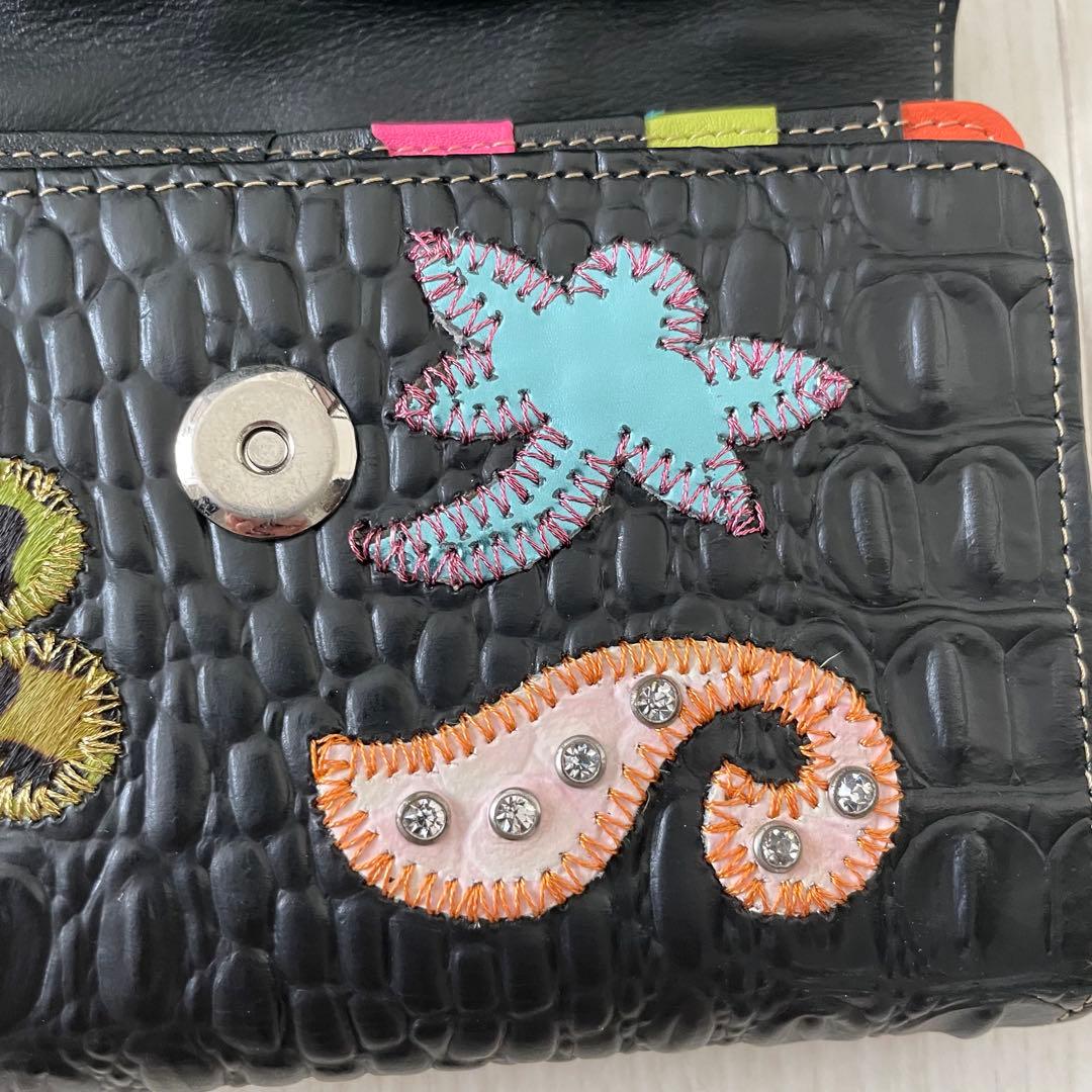 未使用品☆MICHELANGELOミケランジェロ☆ 刺繍ビーズ装飾 三つ折り財布