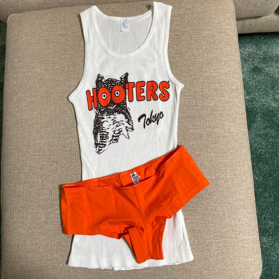 Hooters タンクトップとショーツセット