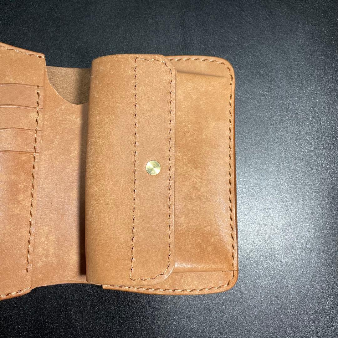 二つ折り財布　マヤレザー　ミドルウォレット　ハンドメイド　シマエナガ【匿名配送】