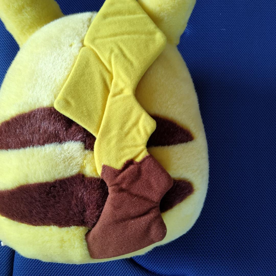 ポケモン　ピカチュウ　ぬいぐるみ　初期　等身大 １／１