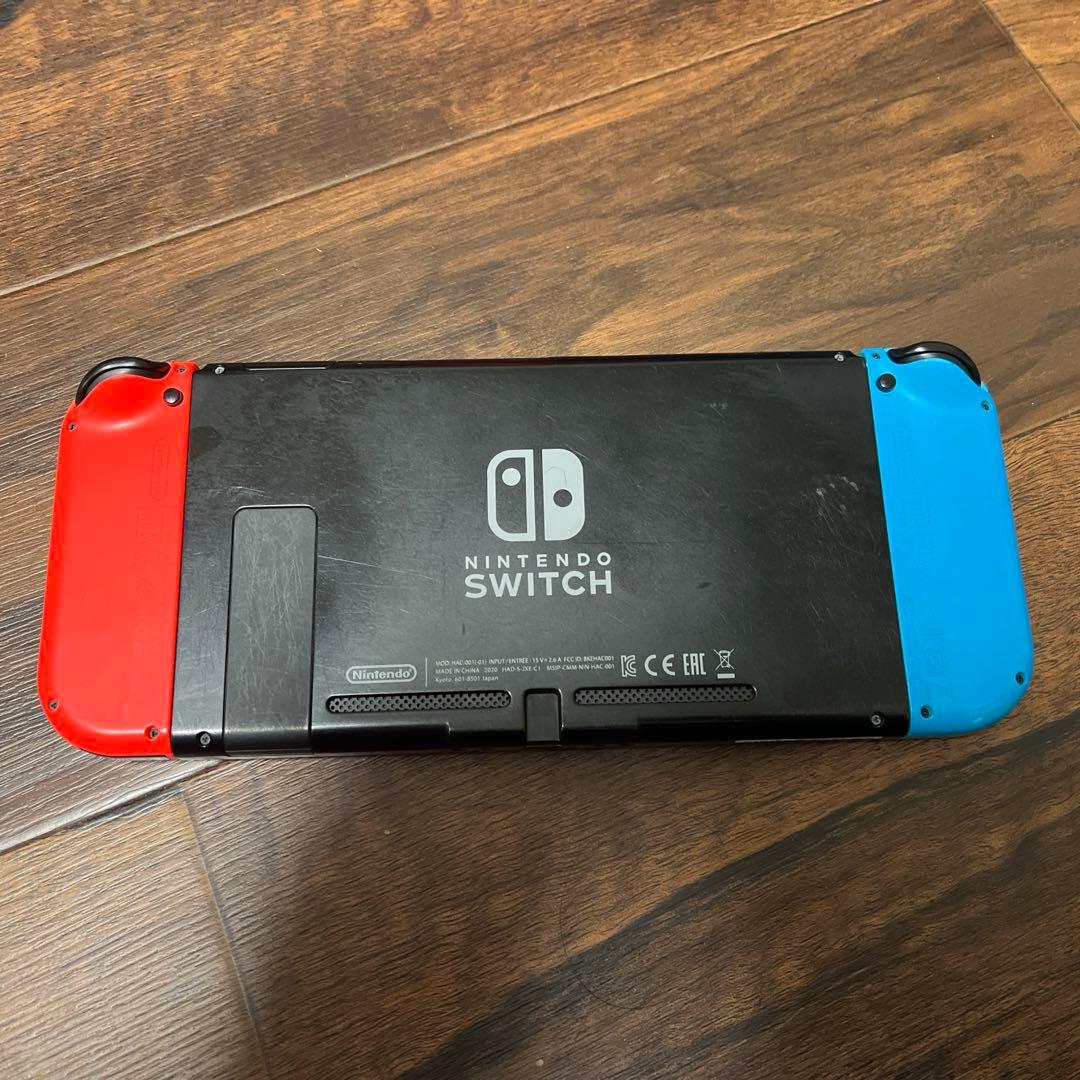 Nintendo Switch 本体 ＋ケース付き