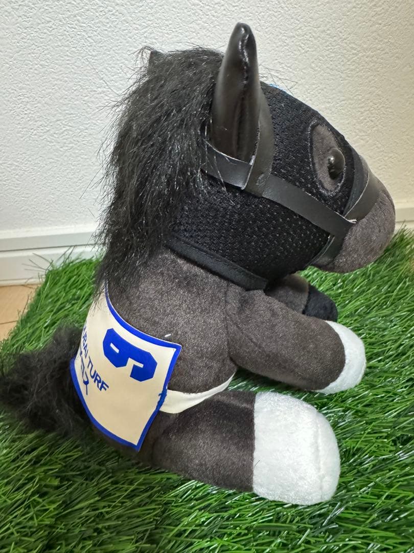 ヴィヴロス　アイドルホース　ぬいぐるみ