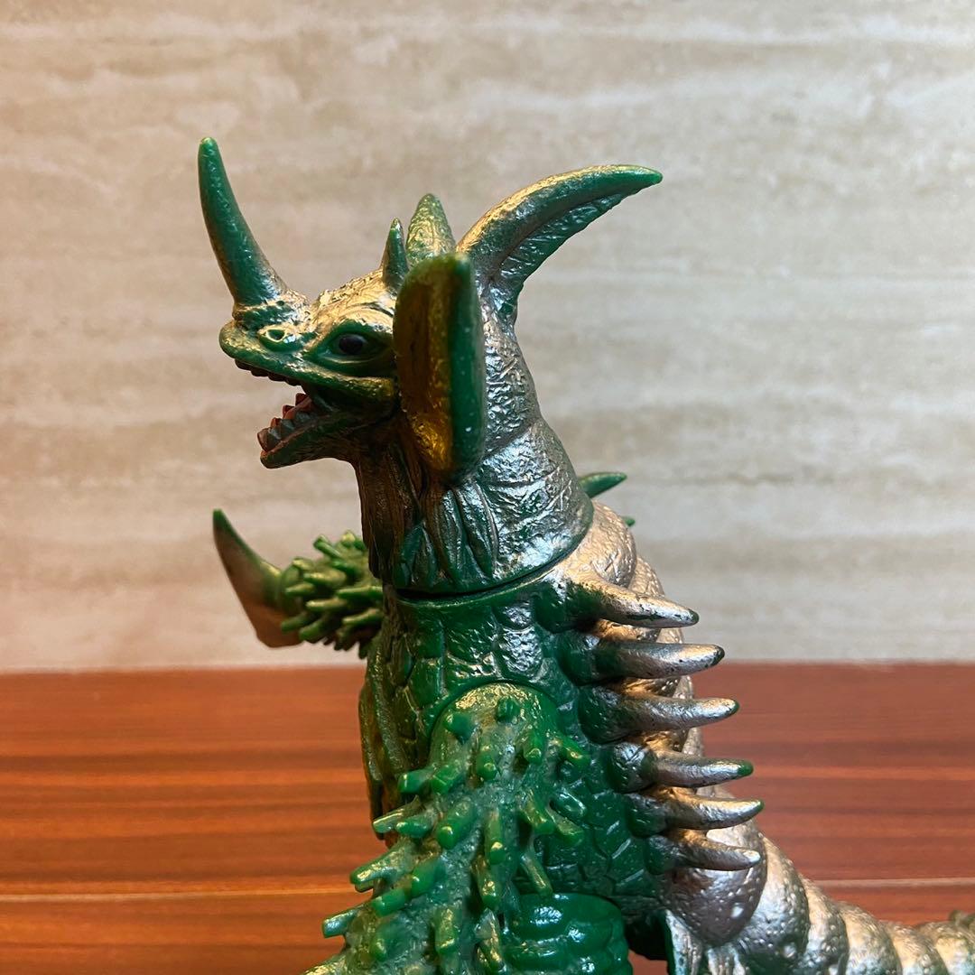 ポピー タイラント ソフビ 5674 - メルカリ