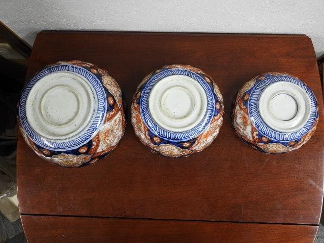 伊万里　三鉢　M583